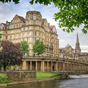 Spacious , Bath United Kingdom
