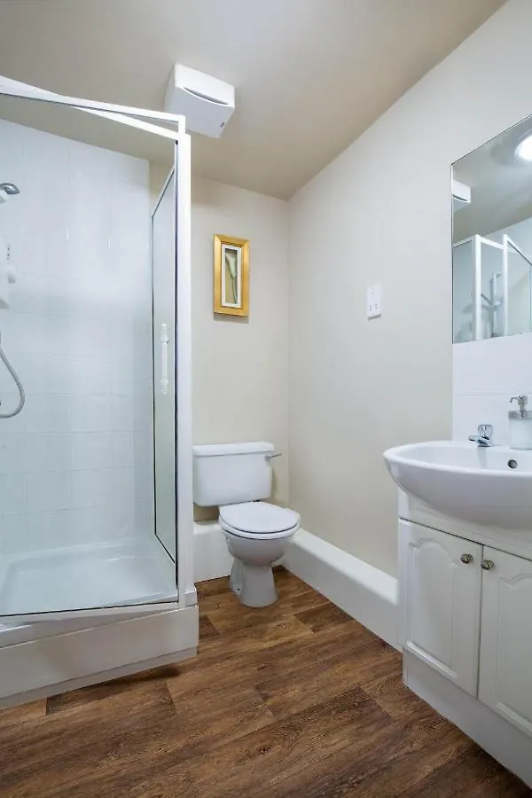 Dicksonfield Groud Floor Apartment Edinburgh 0*,  Storbritannien