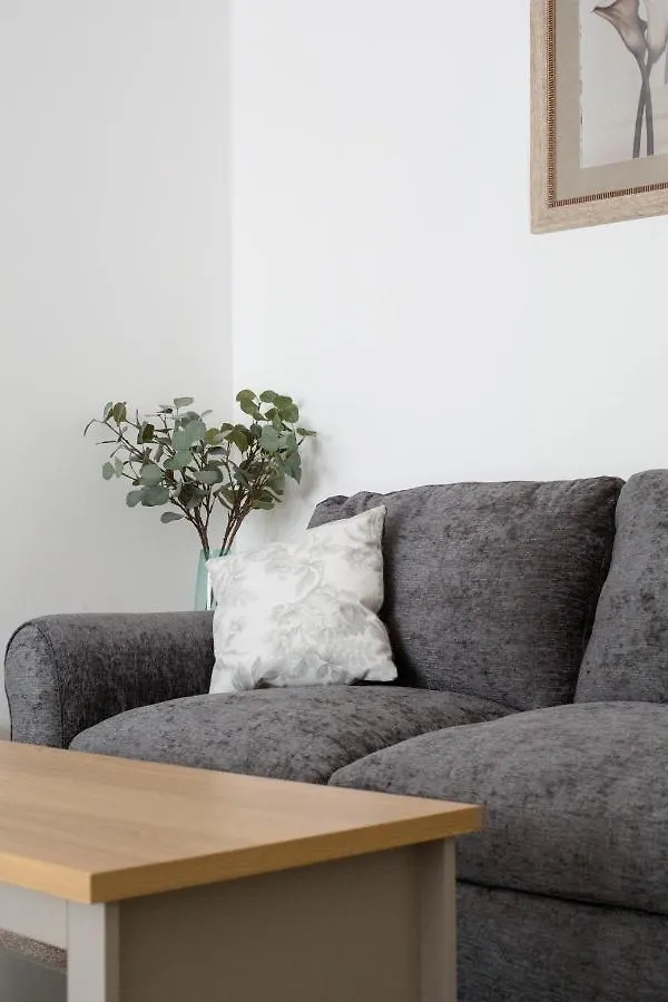 Dicksonfield Groud Floor Apartment Edinburgh 0*,  Storbritannien
